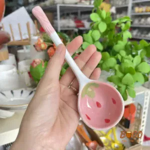 Muỗng sứ dễ thương, thìa bằng sứ, thìa ăn cơm, muỗng ăn cơm bằng sứ, muỗng sứ hoạ tiết BUGO