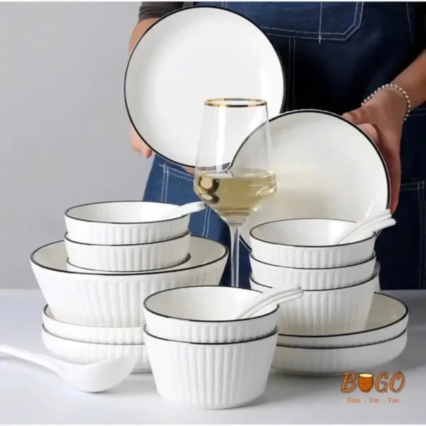 Bộ Chén Dĩa Gốm Sứ BUGO Trắng Viền Xanh và Trắng Viền Đen Cao Cấp Sáng Đẹp